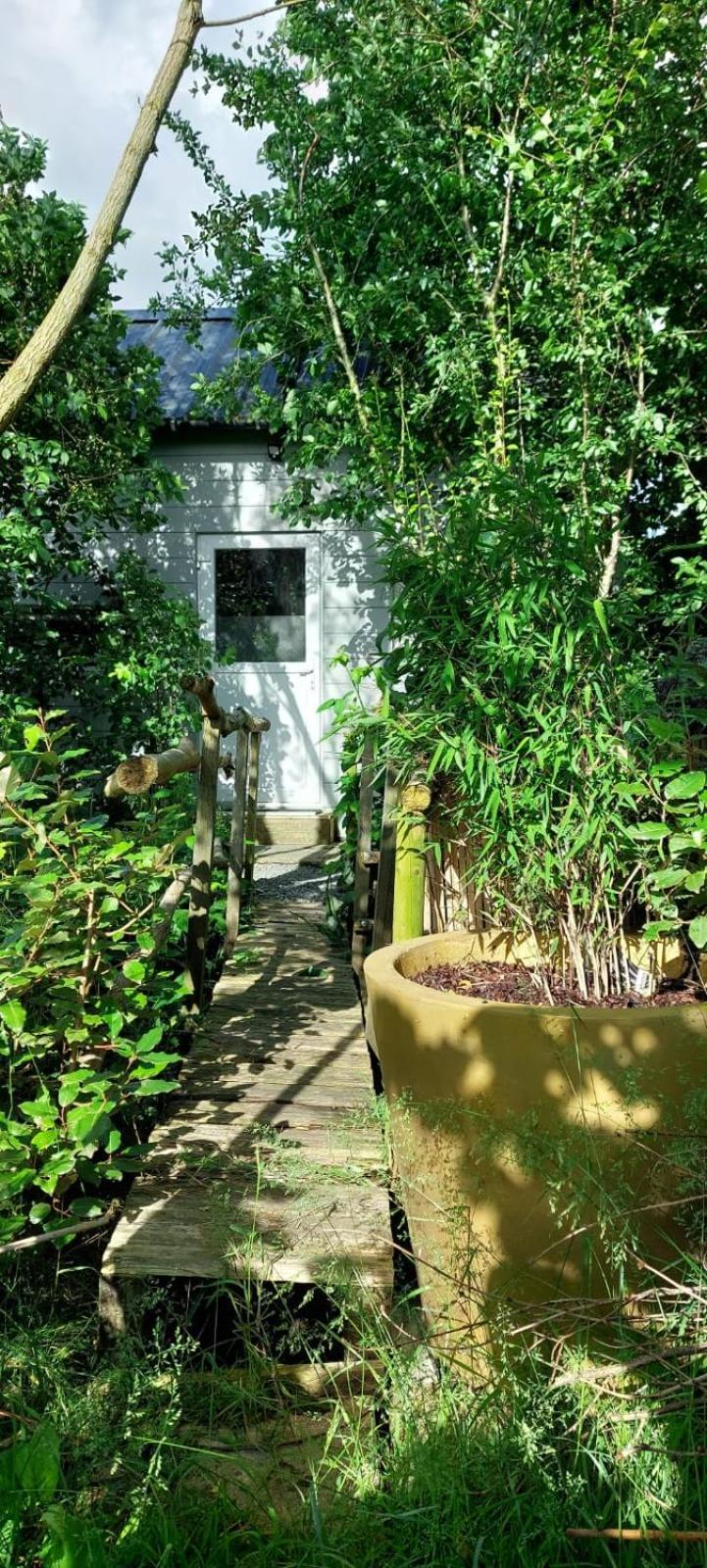 Tuinhuisje In Het Groen Almere Exterior foto